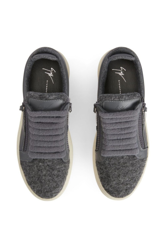 Кроссовки RU40026003