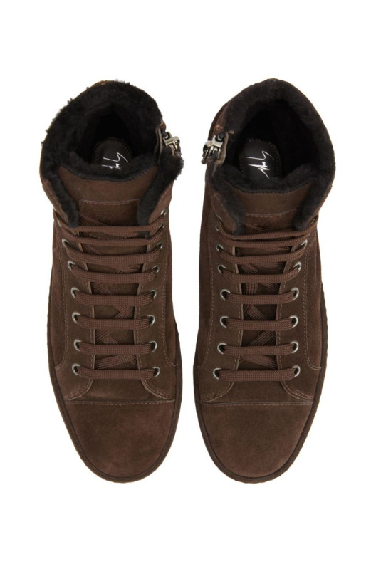 Кроссовки RU40000002