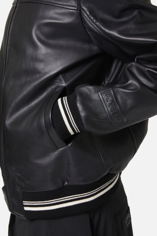 Куртка 25I I1P0 ZO306804 9000