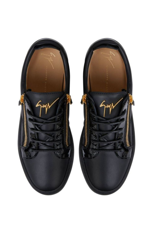 Кроссовки RU00010003