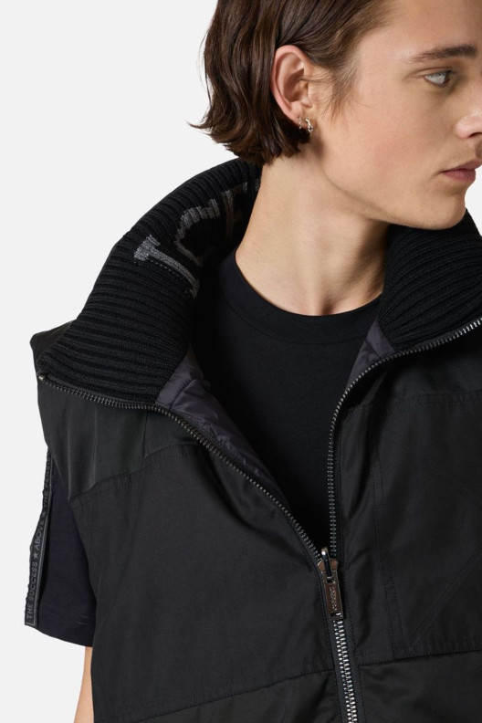 Жилет J0306404 - 9000